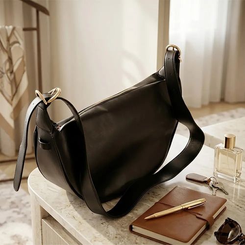 Bolsa Media Luna George